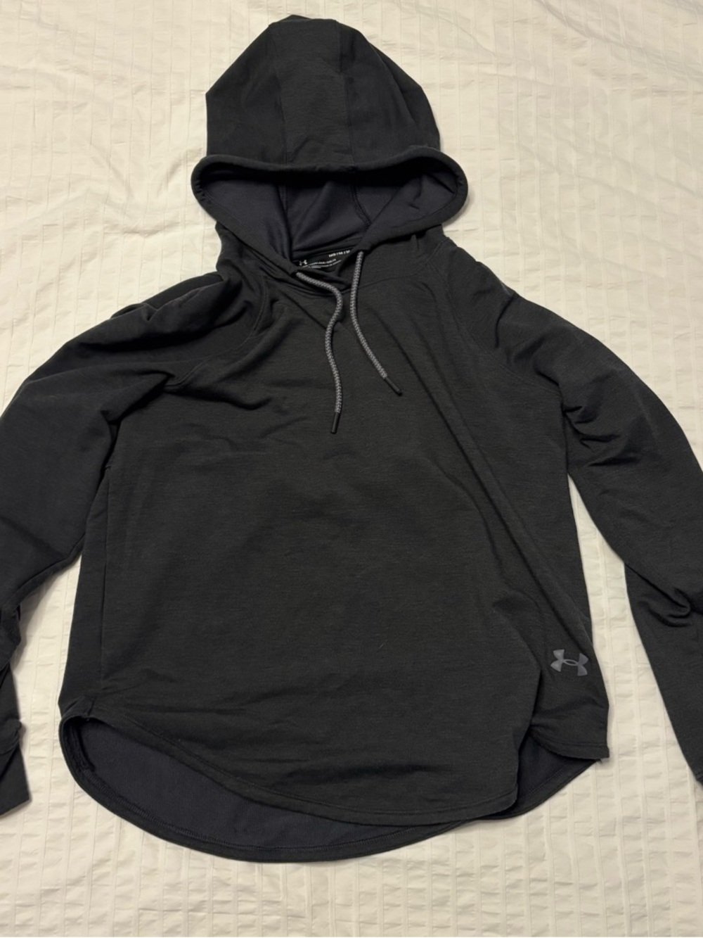 Under Armour Women’s Medium Black Hooded Pullover Shirt
